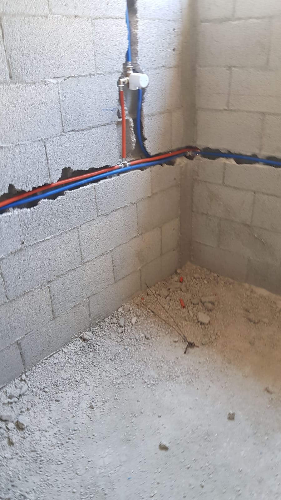 מגוון עבודות אינסטלציה