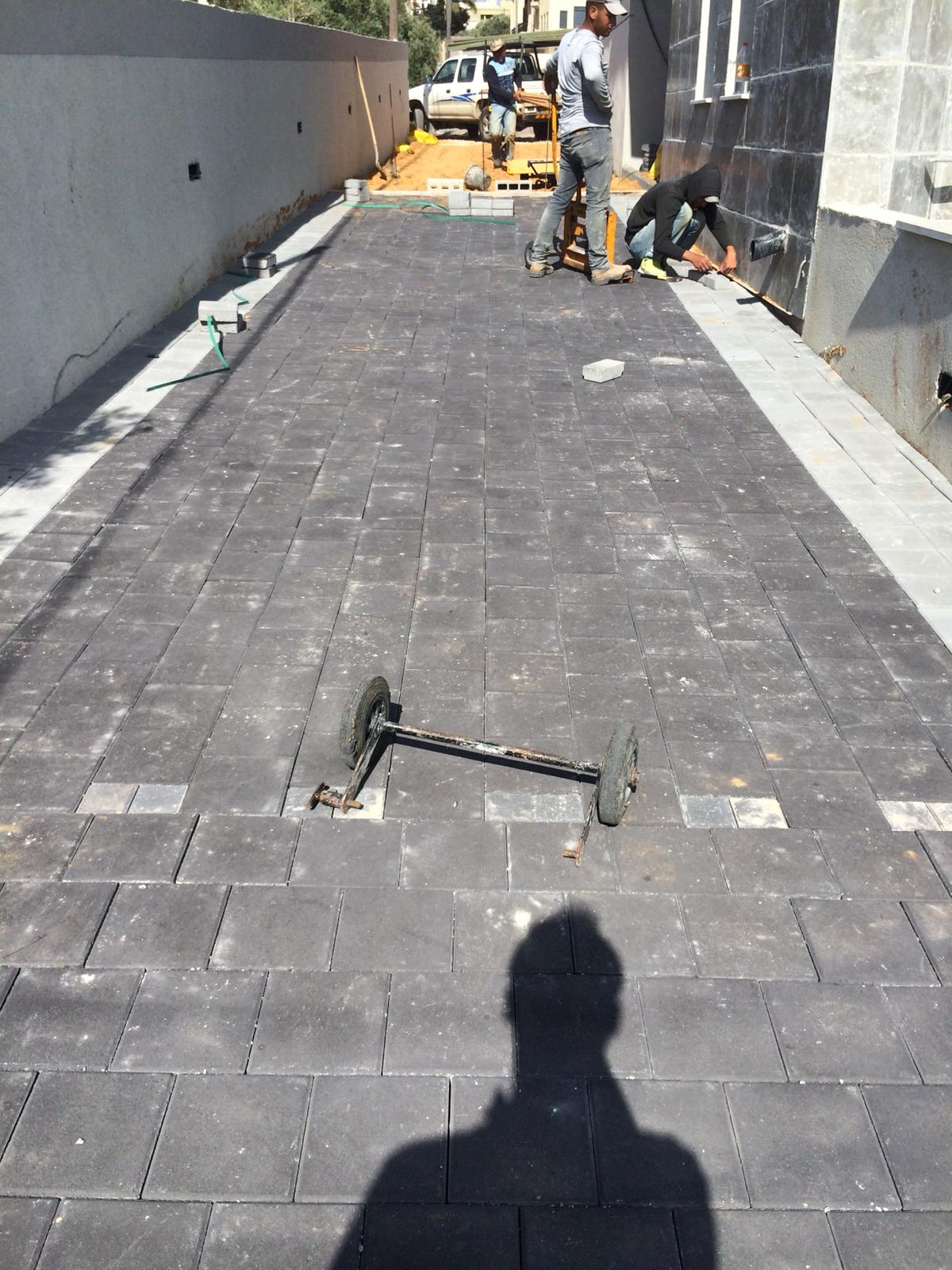 ריצוף אבני אקרשטיין