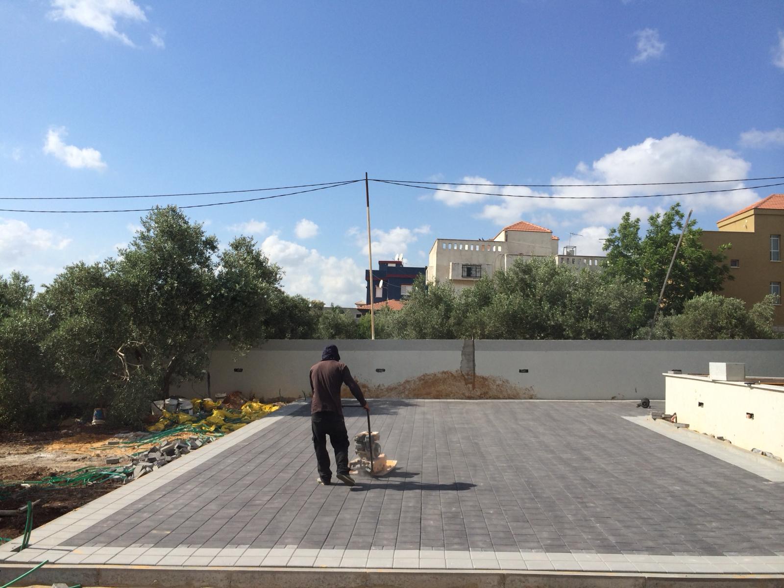 ריצוף אבני אקרשטיין