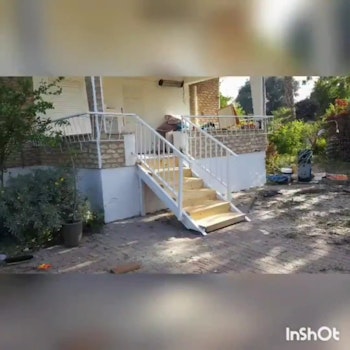 פתיחת מרפסת ומדרגות ברזל