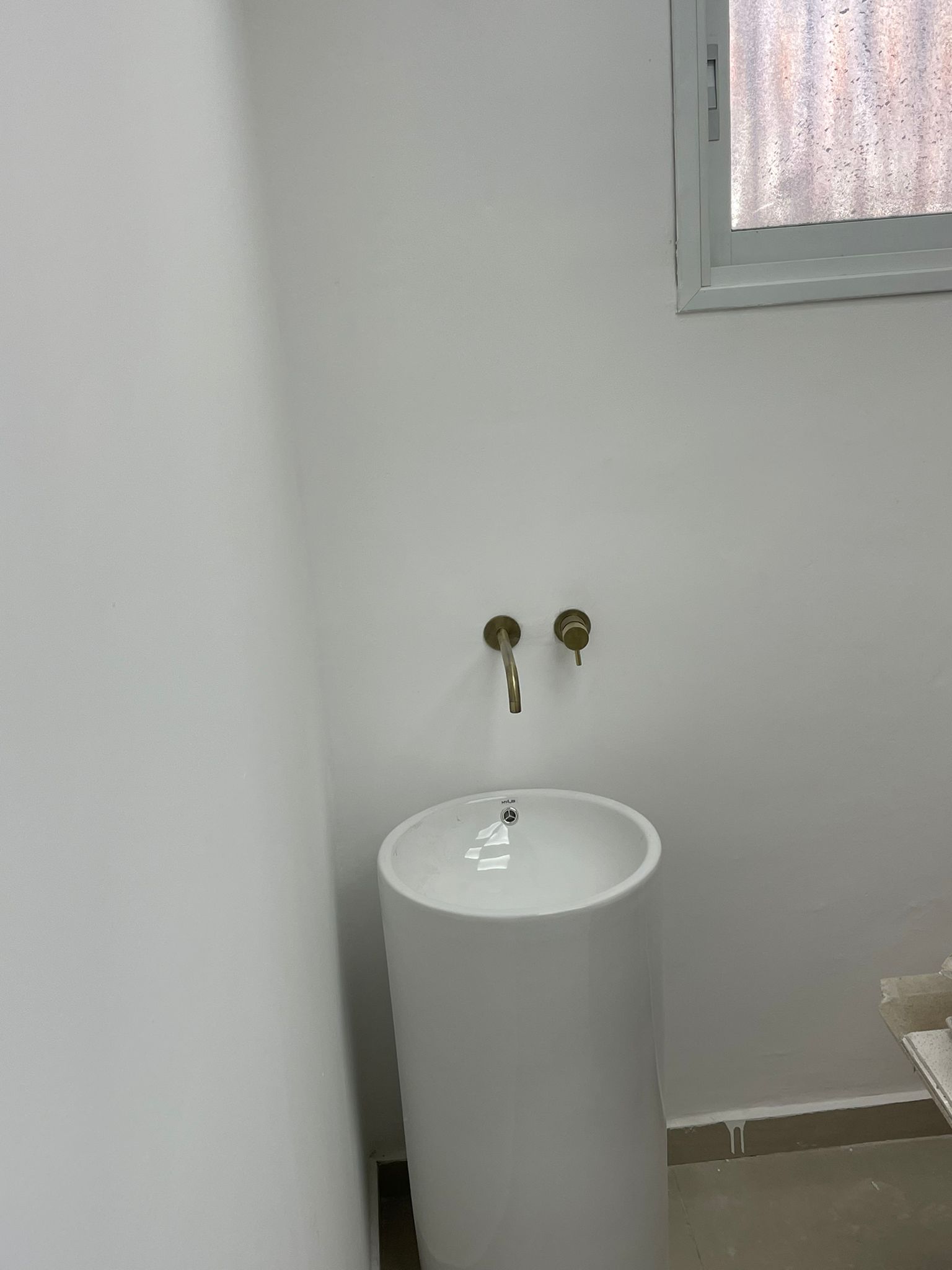 הפיכת משרדים לקליניקה