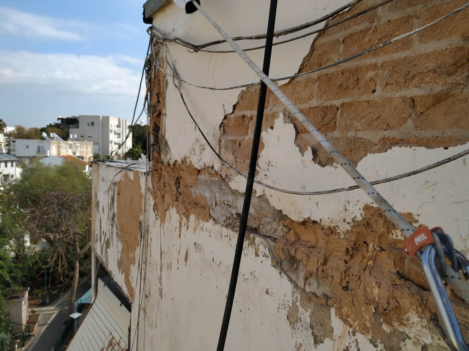 חיזוק מבנים