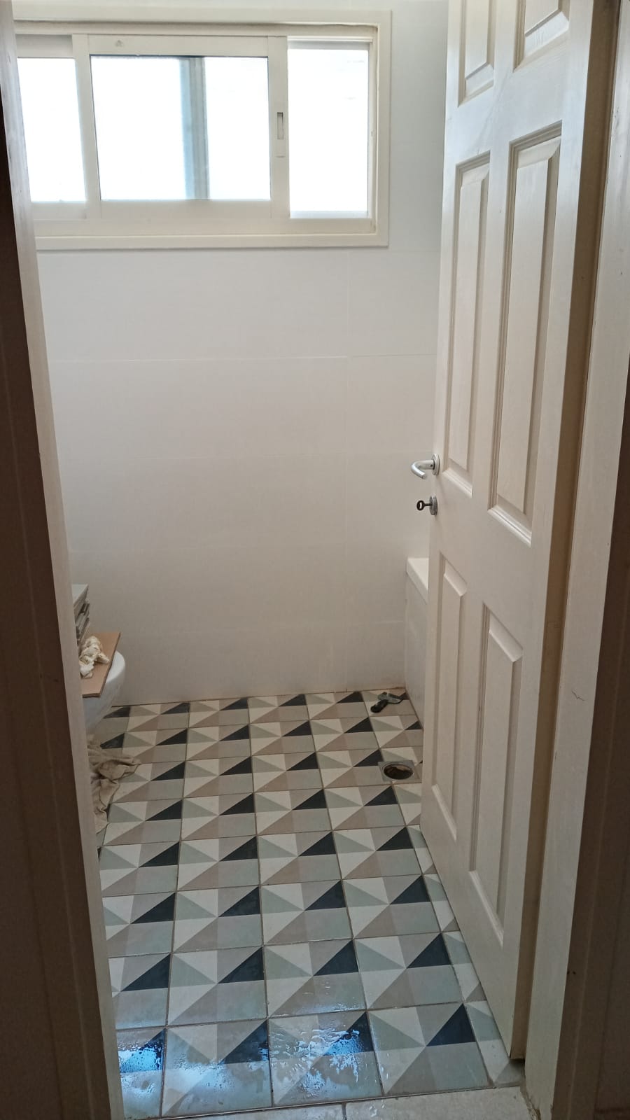 ריצוף וקרמיקה