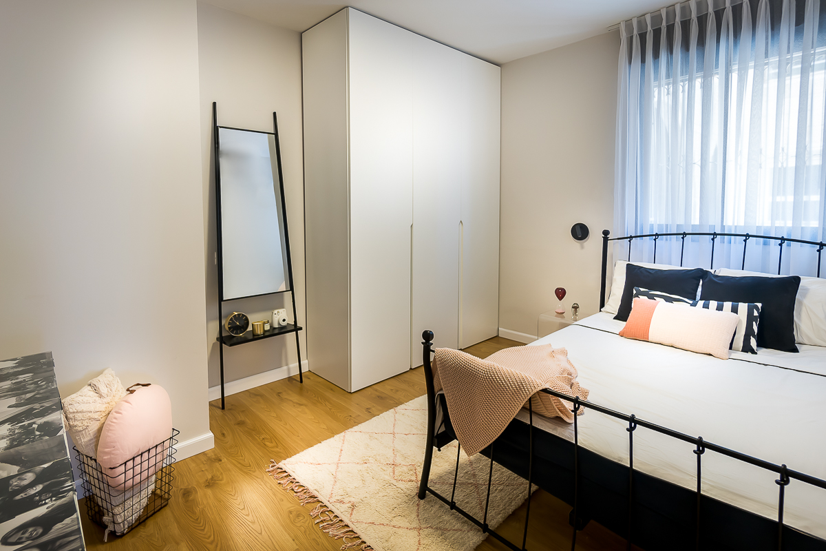 תכנון ועיצוב פנים כולל הלבשת הבית לדירה יד שניה שיפוץ כולל