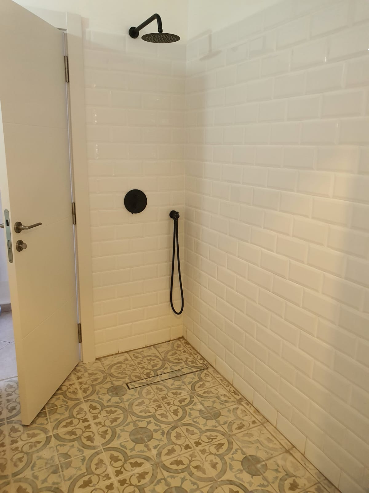 שיפוץ אמבטיה