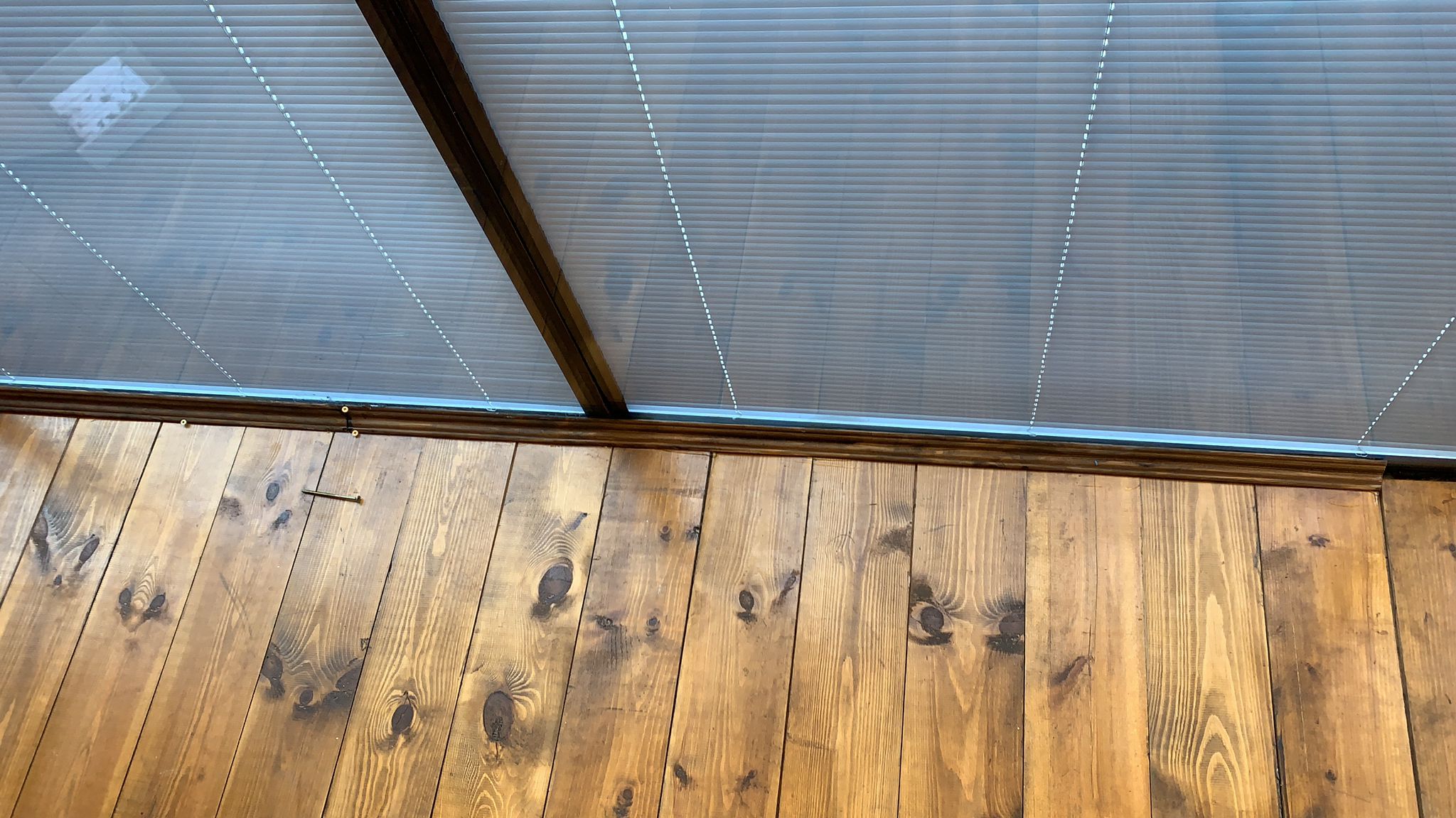 דקים ופרגולות