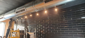 שיפוץ מסעדה