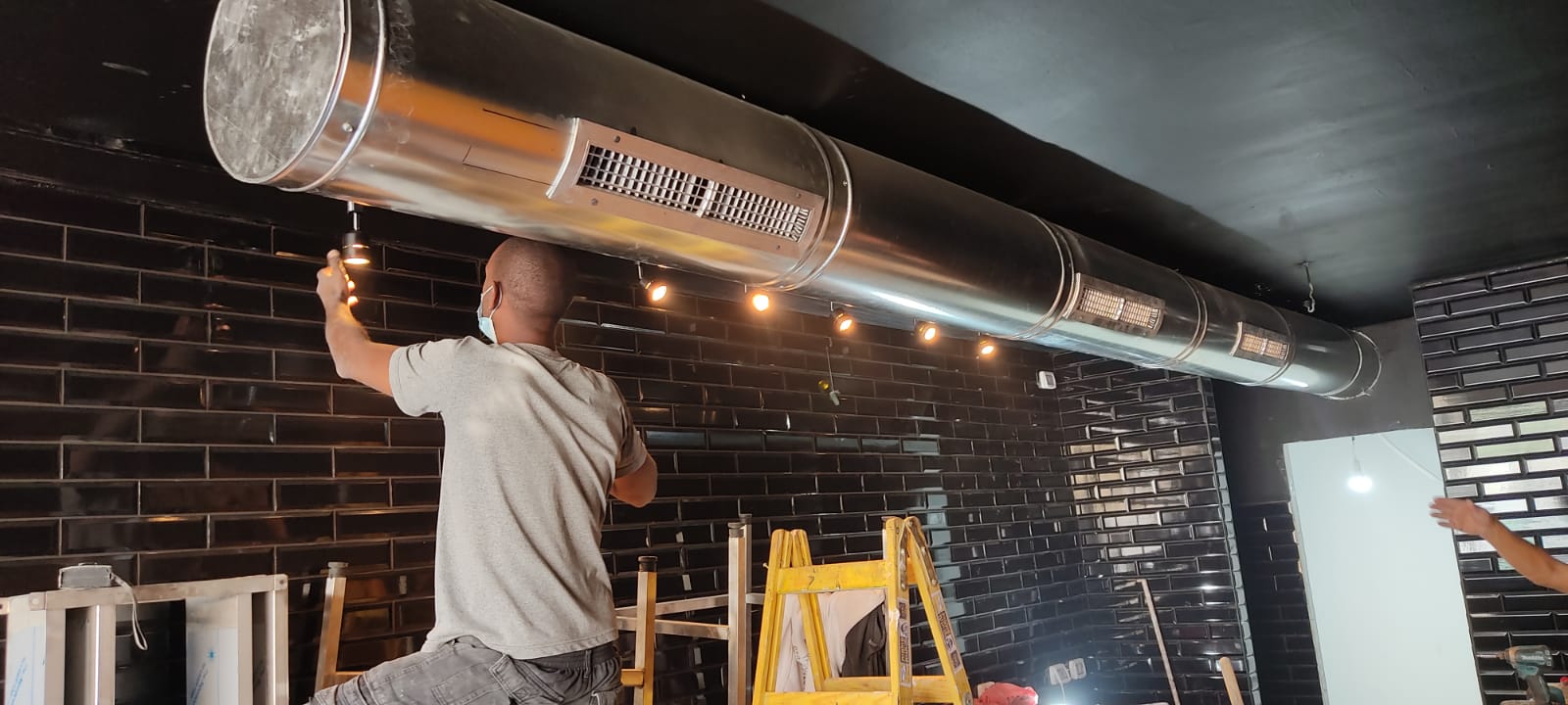 שיפוץ מסעדה