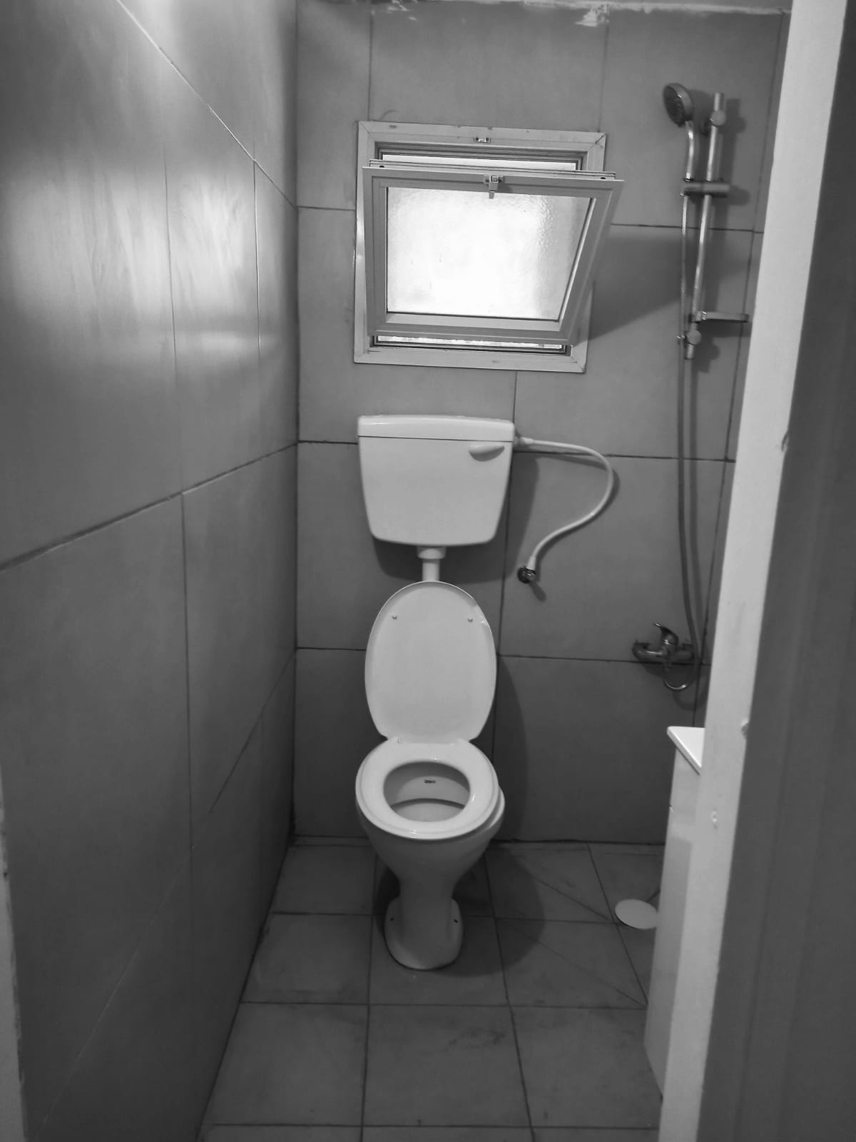 מגוון שיפוצי מקלחת