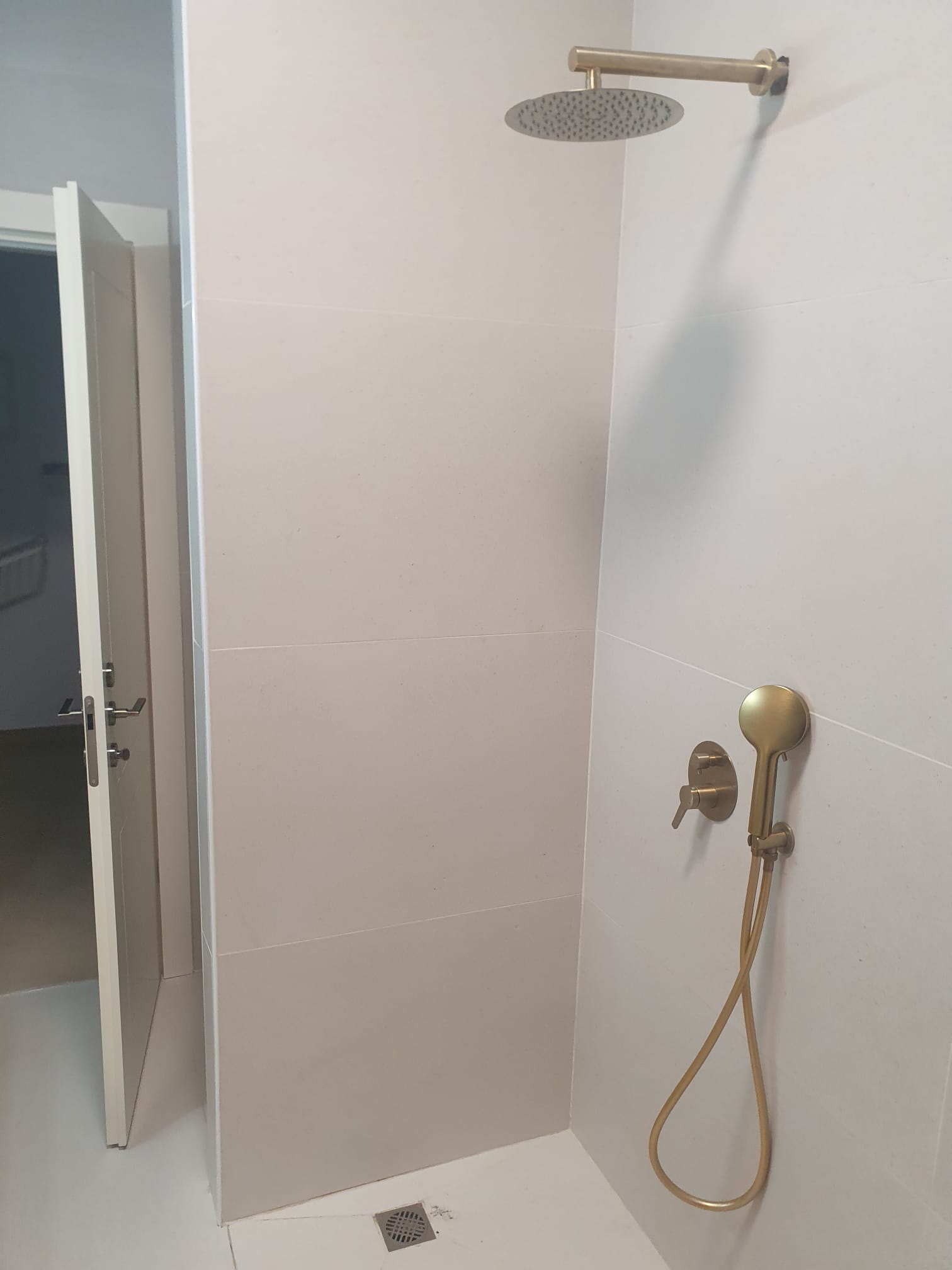 שיפוצי אמבטיה קומפלט