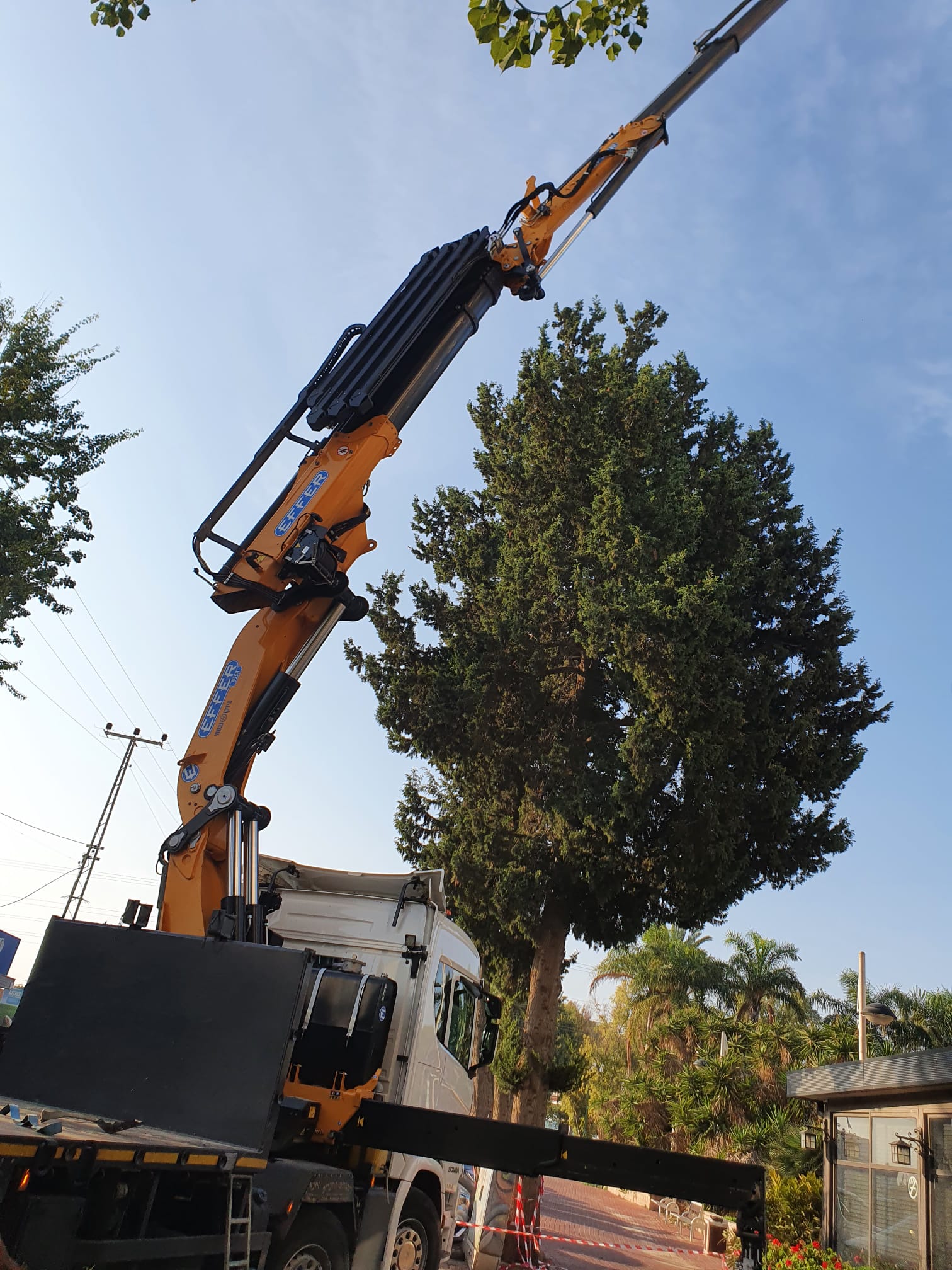 חיפוי מבנים משיש