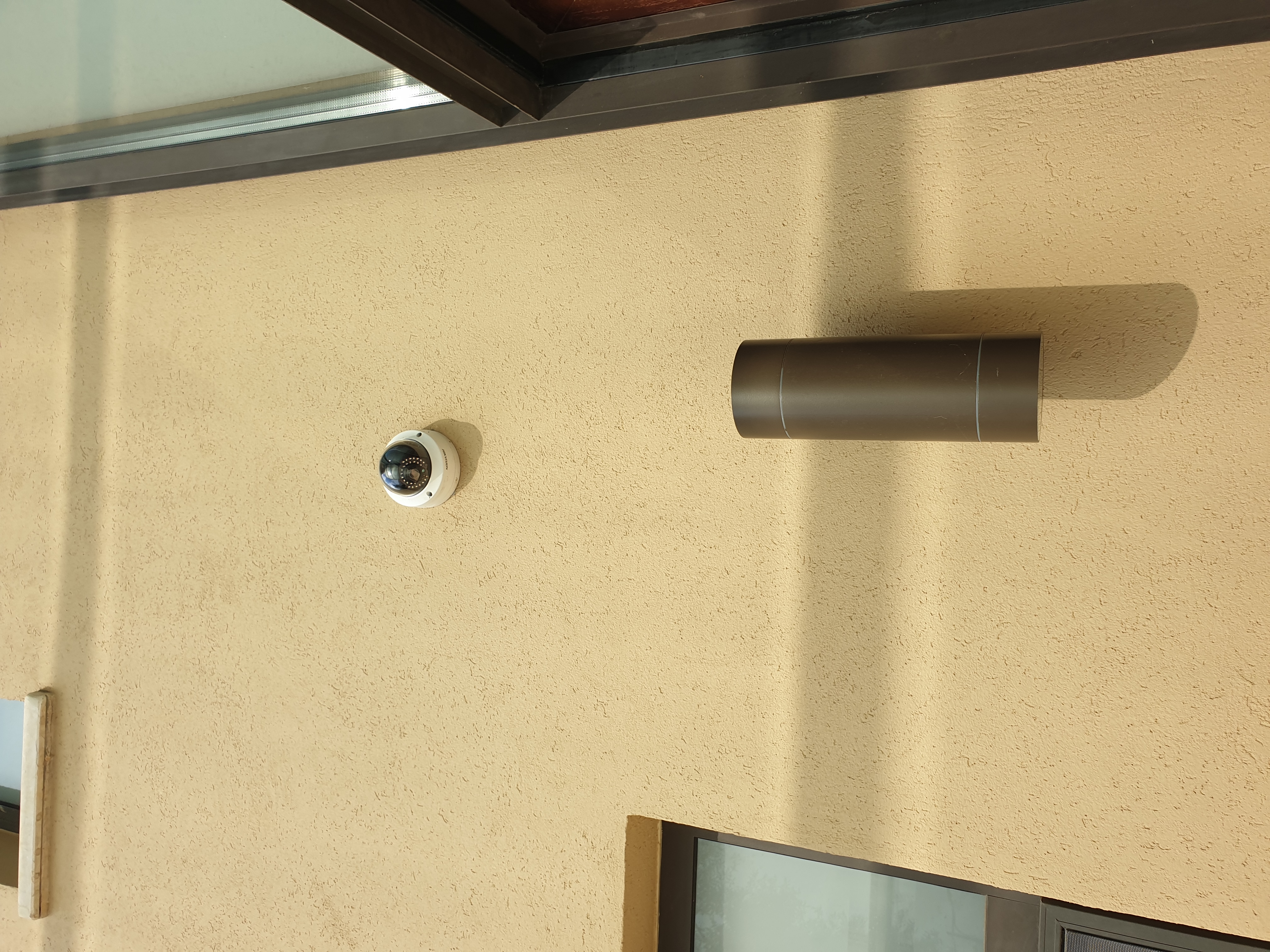 מצלמות אבטחה