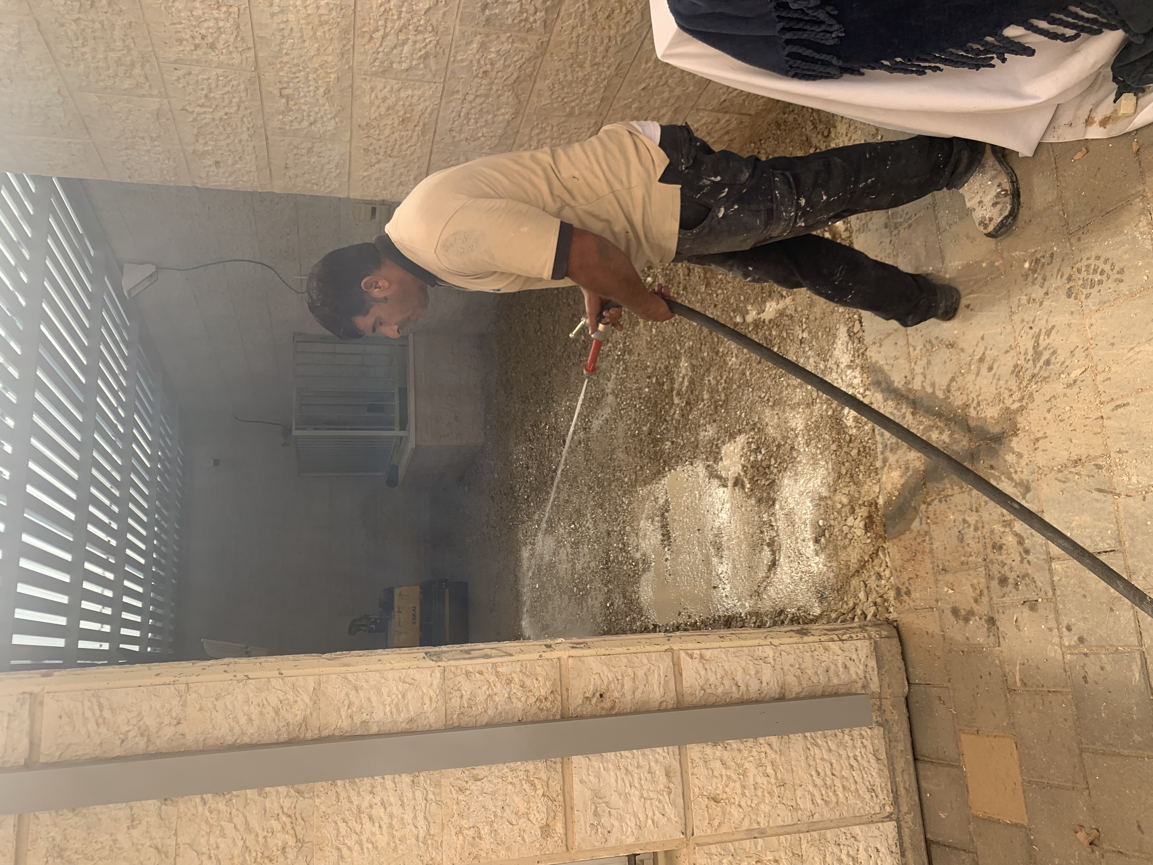 יציקת ביטון ורצוף