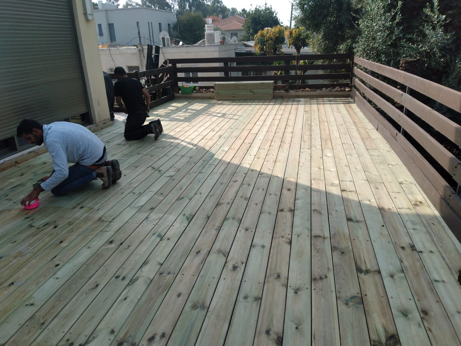 דקים ופרגולות