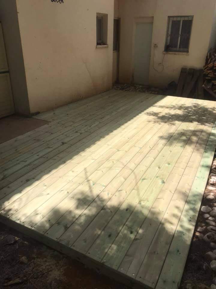 דקים ופרגולות