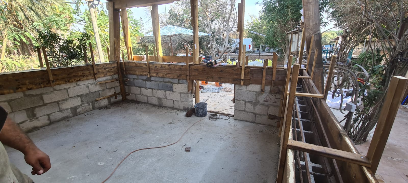 שיפוץ מרפסת