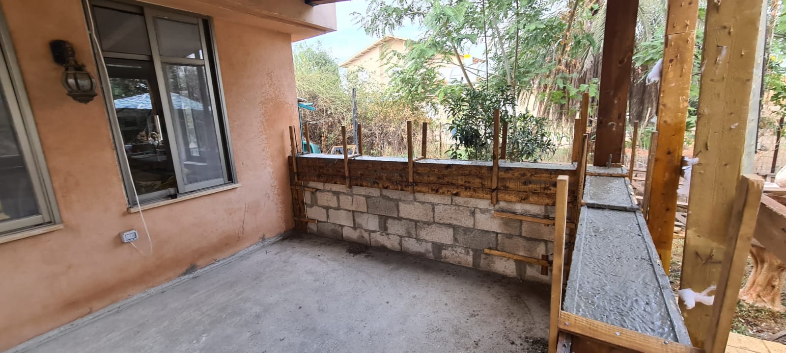 שיפוץ מרפסת