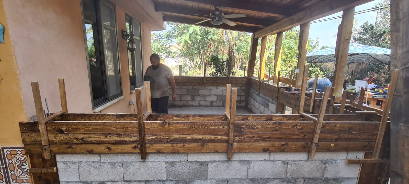 שיפוץ מרפסת