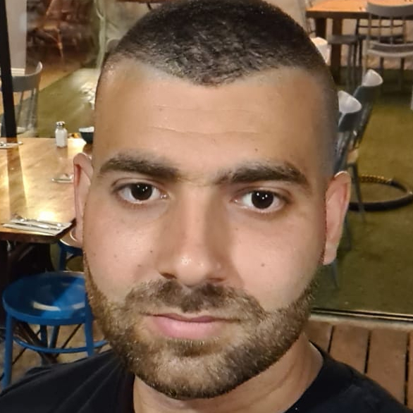 עבדאללה ותד - קבלן גבס , תמונת פנים