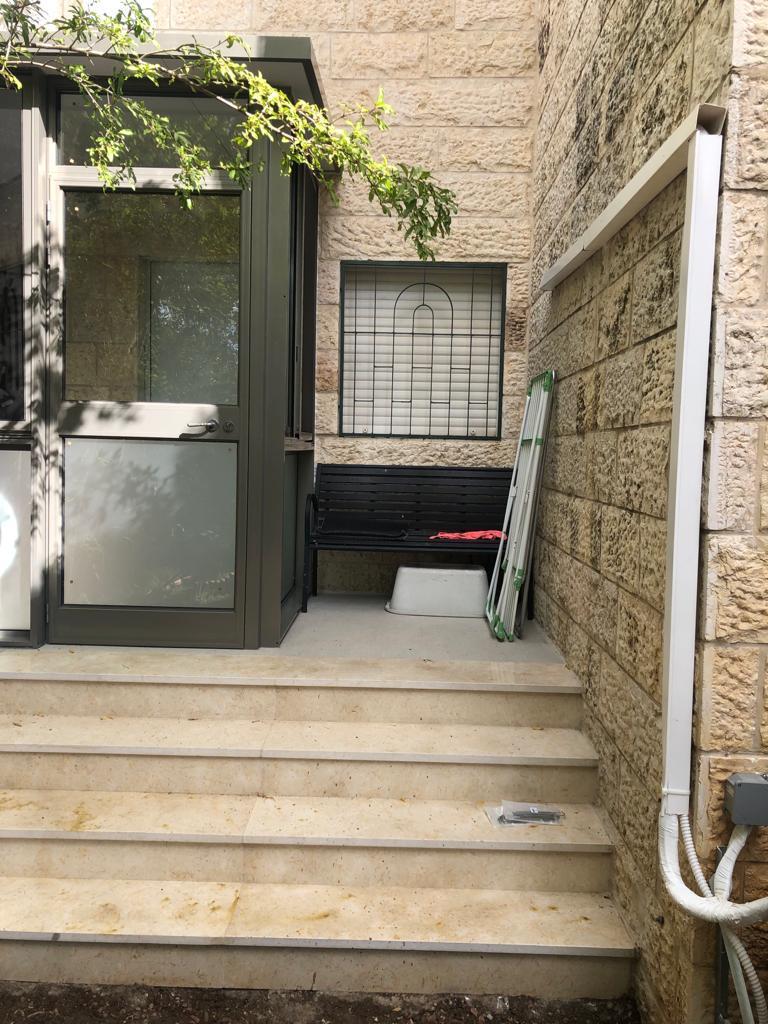 שיפוץ בית ומרפסת