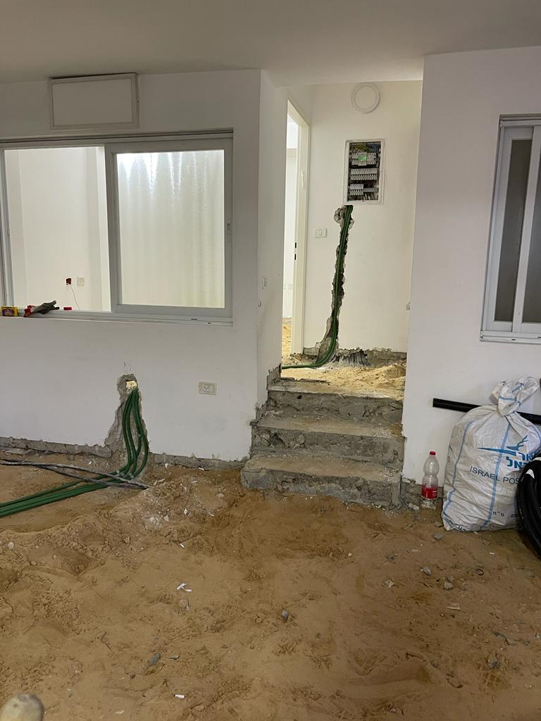 שיפוץ בית וחצר