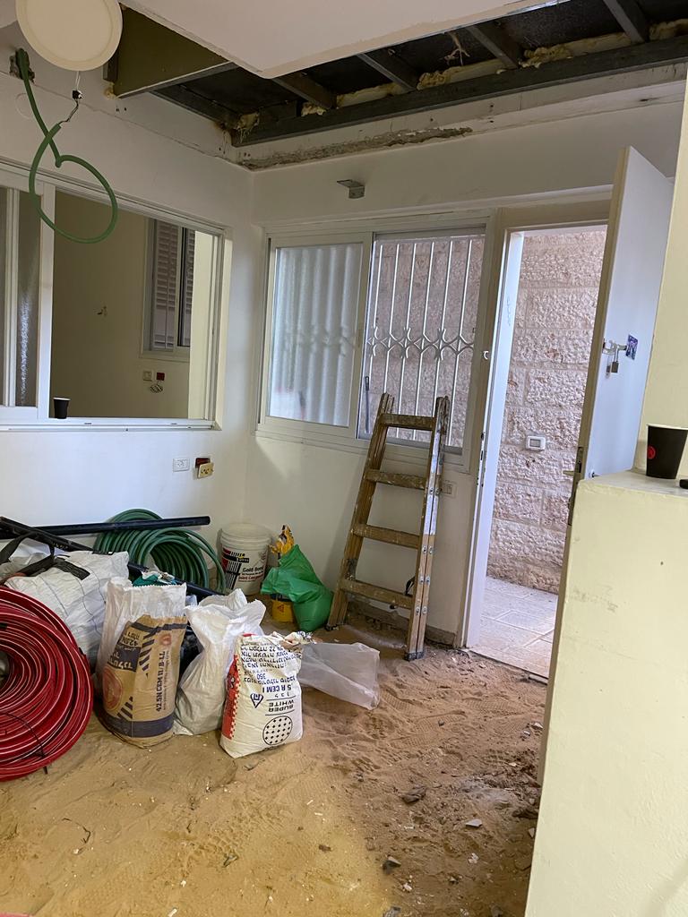 שיפוץ בית וחצר