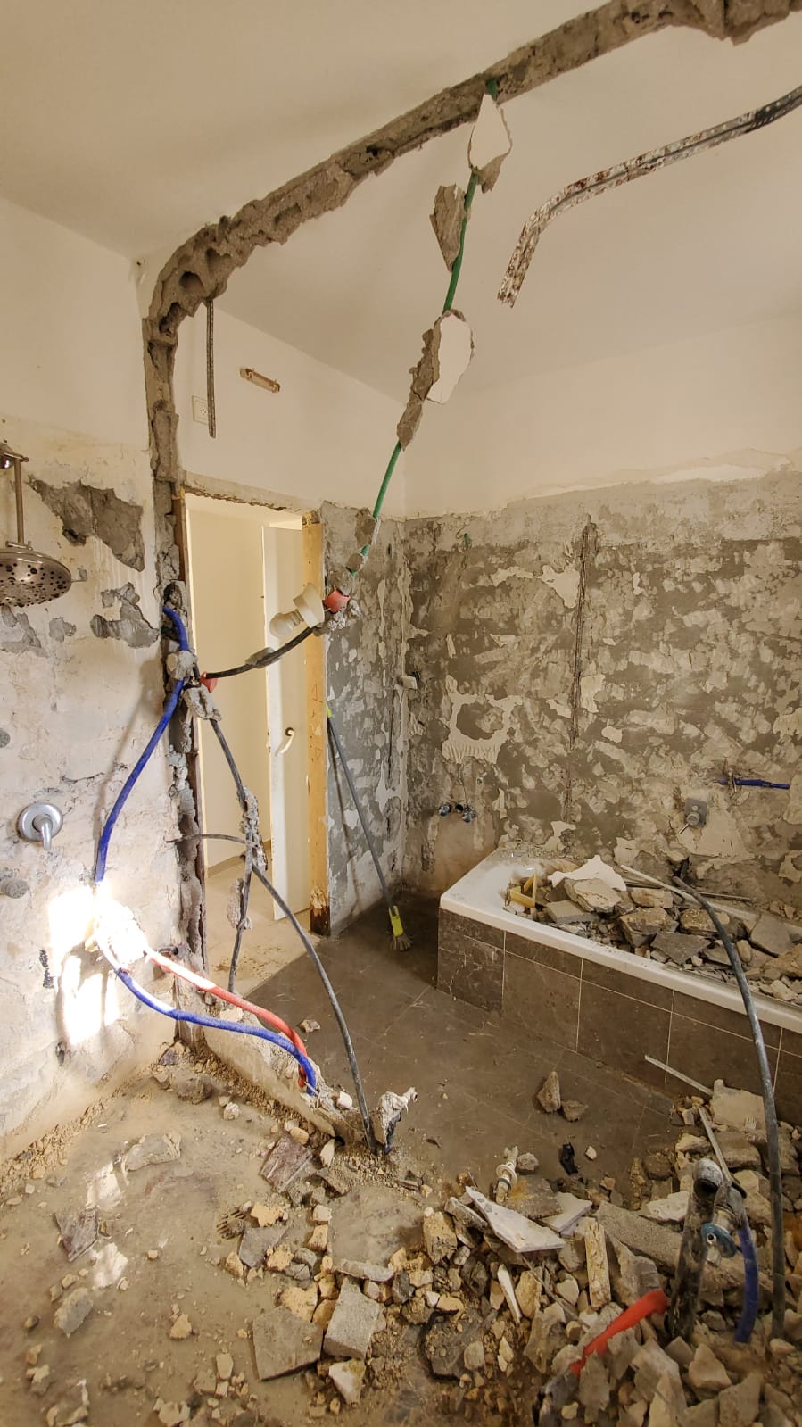 שיפוץ בית במודיעין