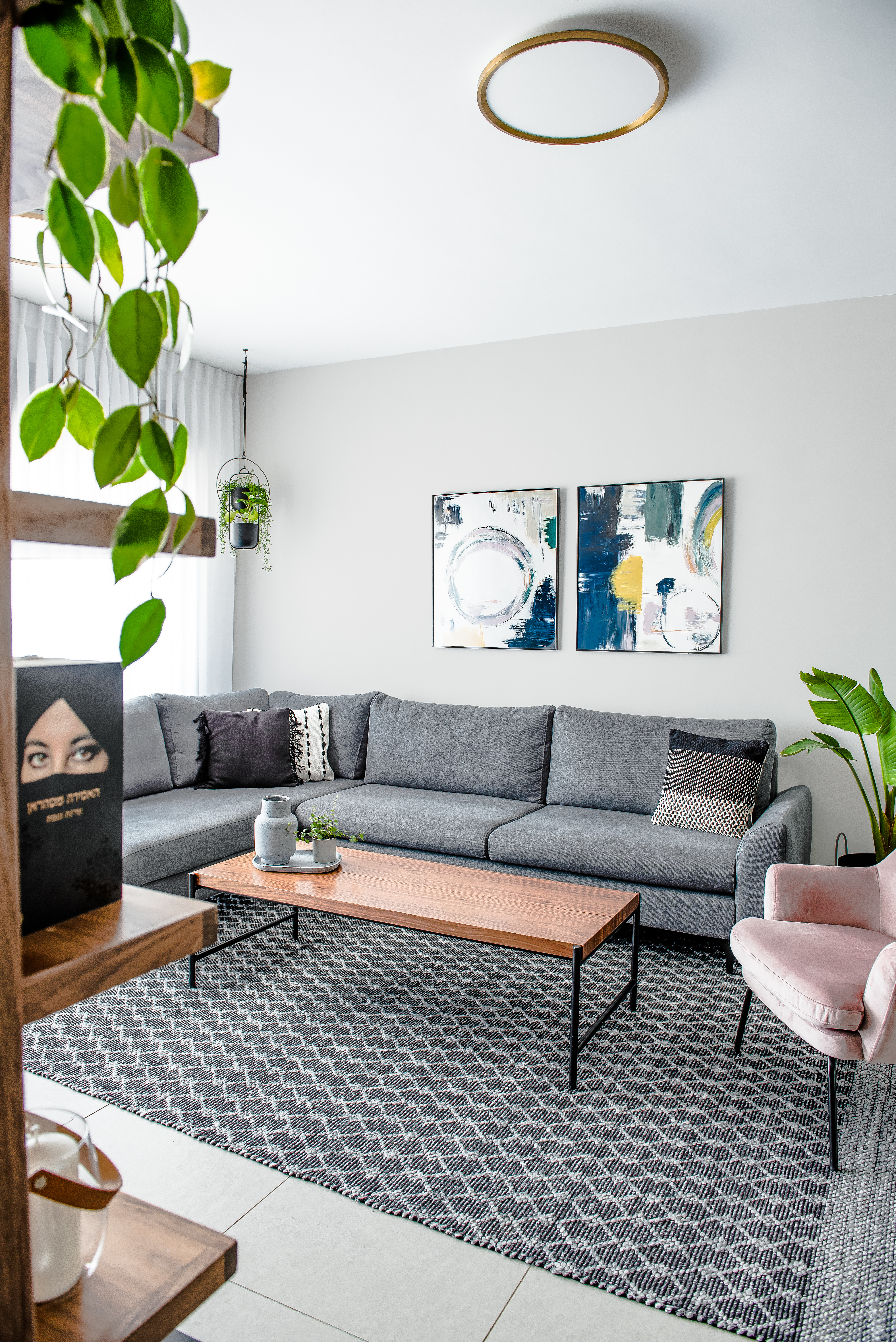 עיצוב פנים והלבשה לדירת קבלן ברחובות