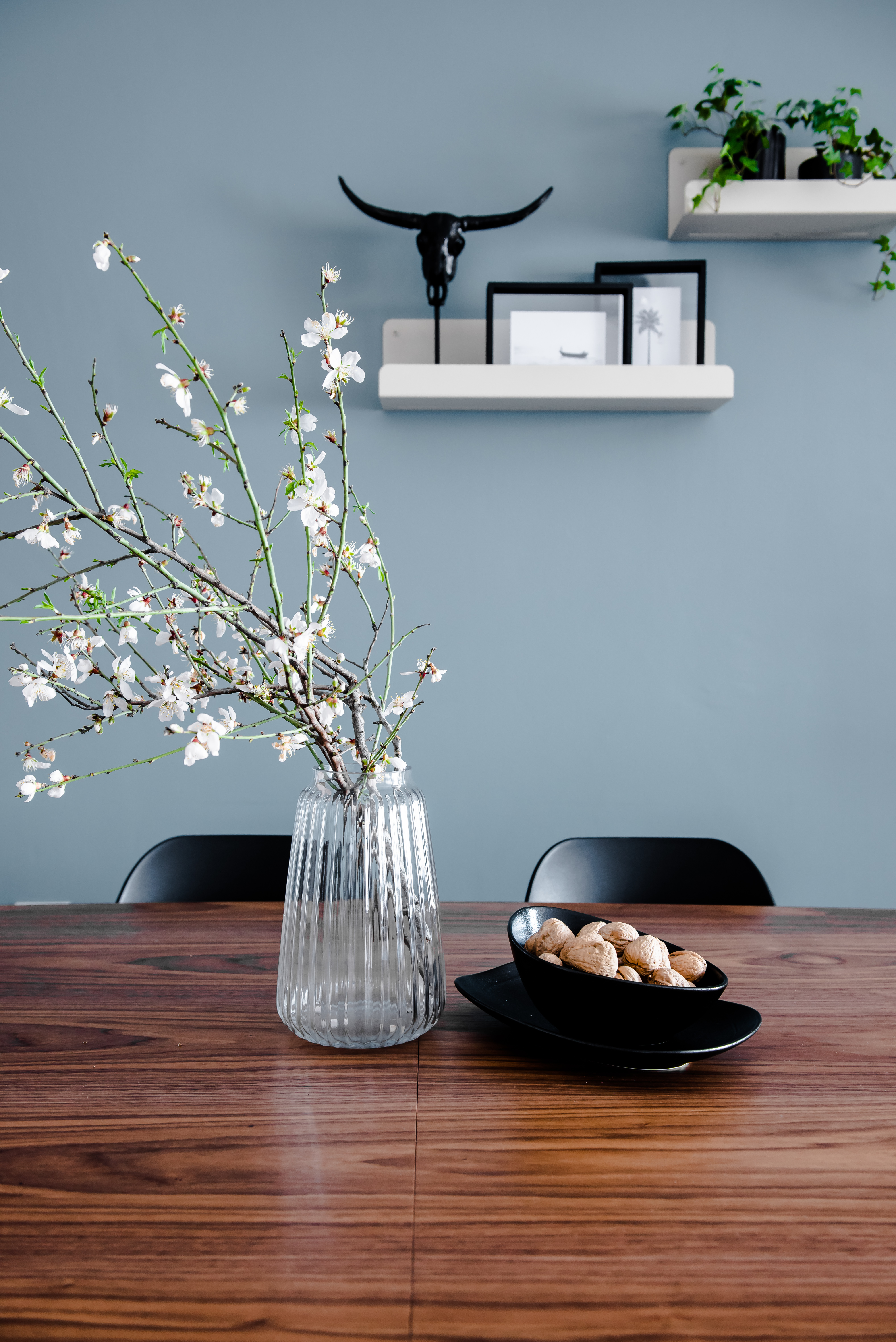 עיצוב פנים והלבשה לדירת קבלן ברחובות