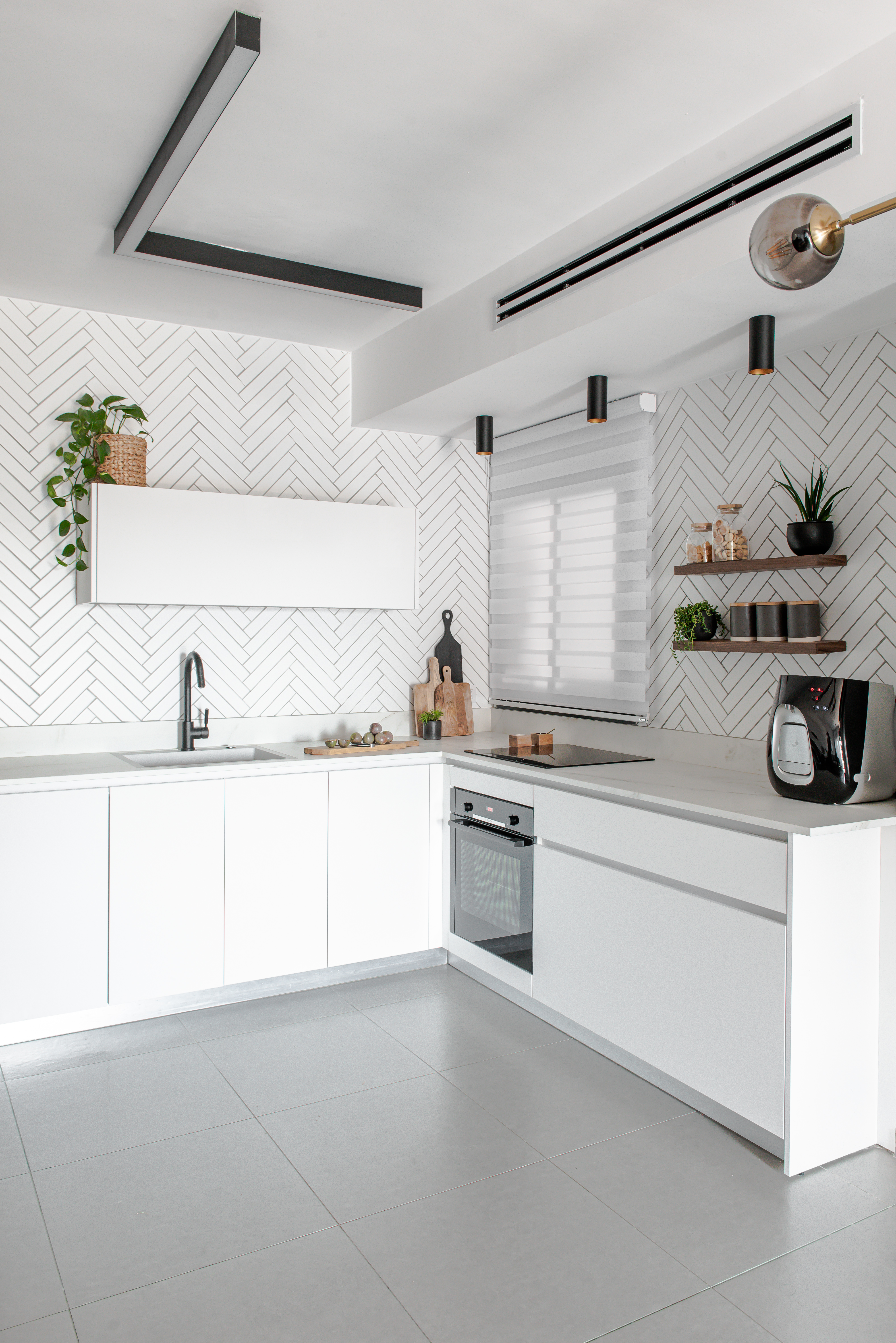 עיצוב פנים והלבשה לדירת קבלן ברחובות