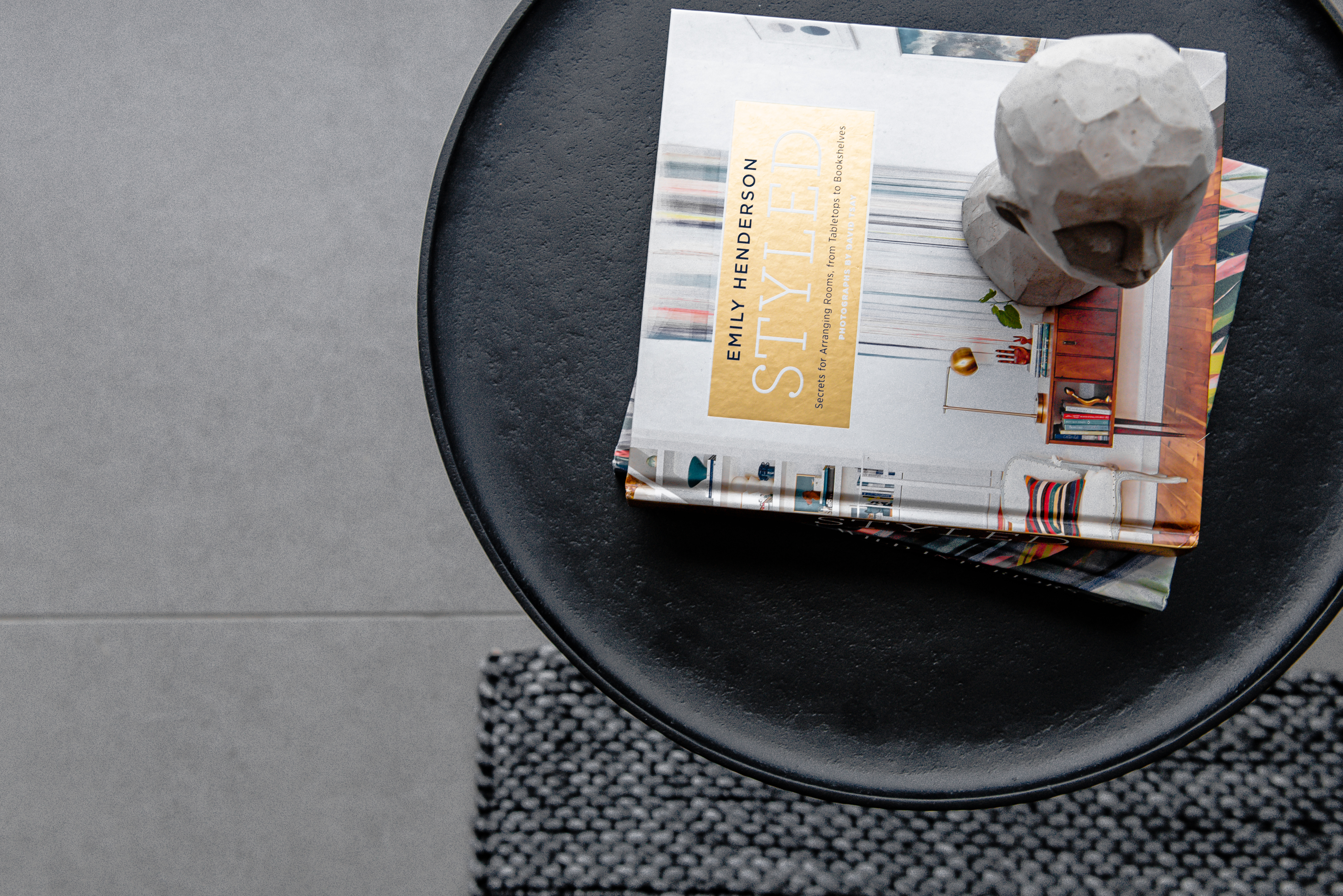 עיצוב פנים והלבשה לדירת קבלן ברחובות