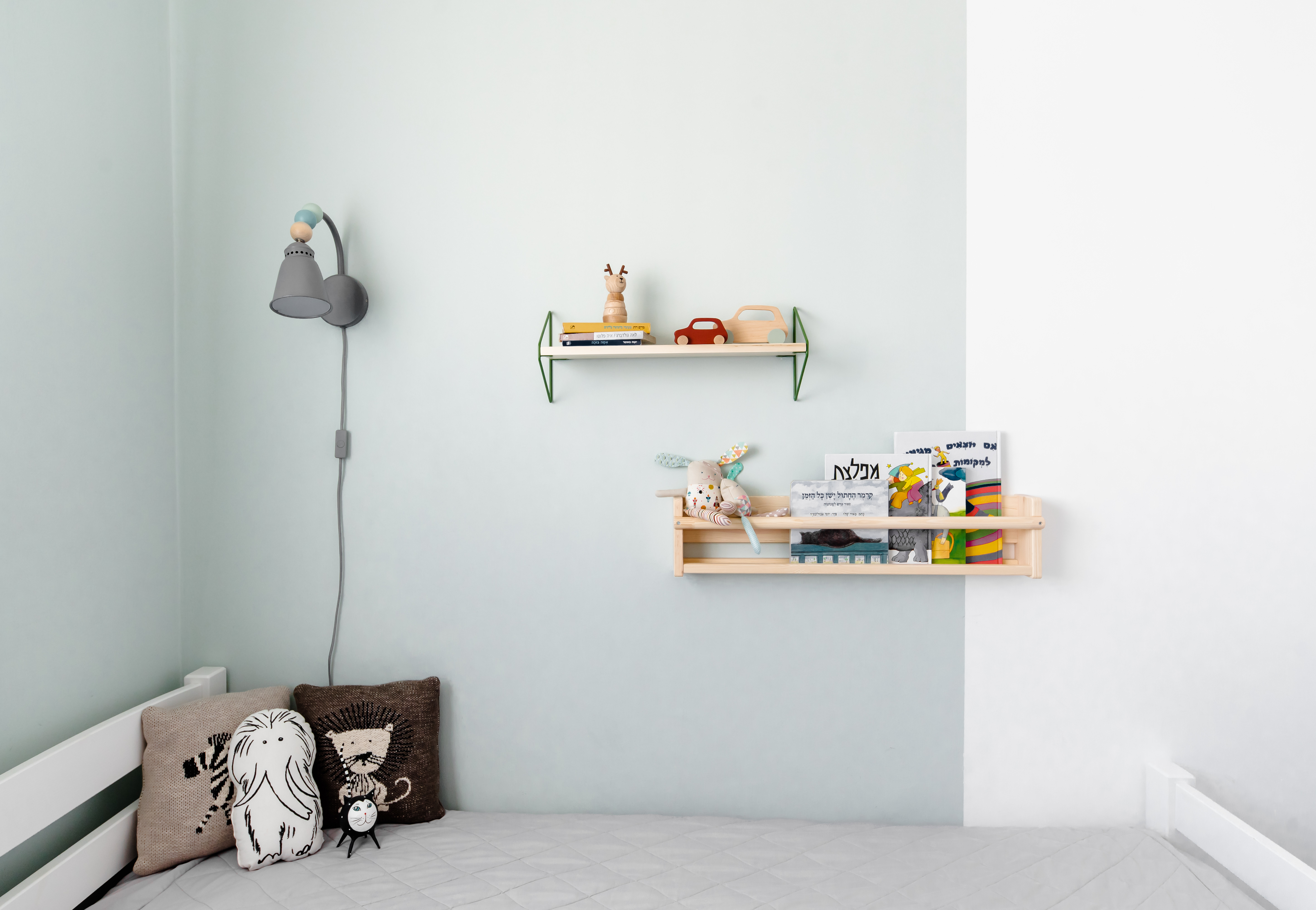 עיצוב פנים והלבשה לדירת קבלן ברחובות