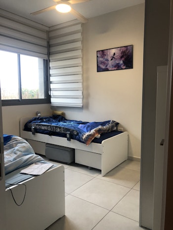 עיצוב והלבשת בית בצור הדסה