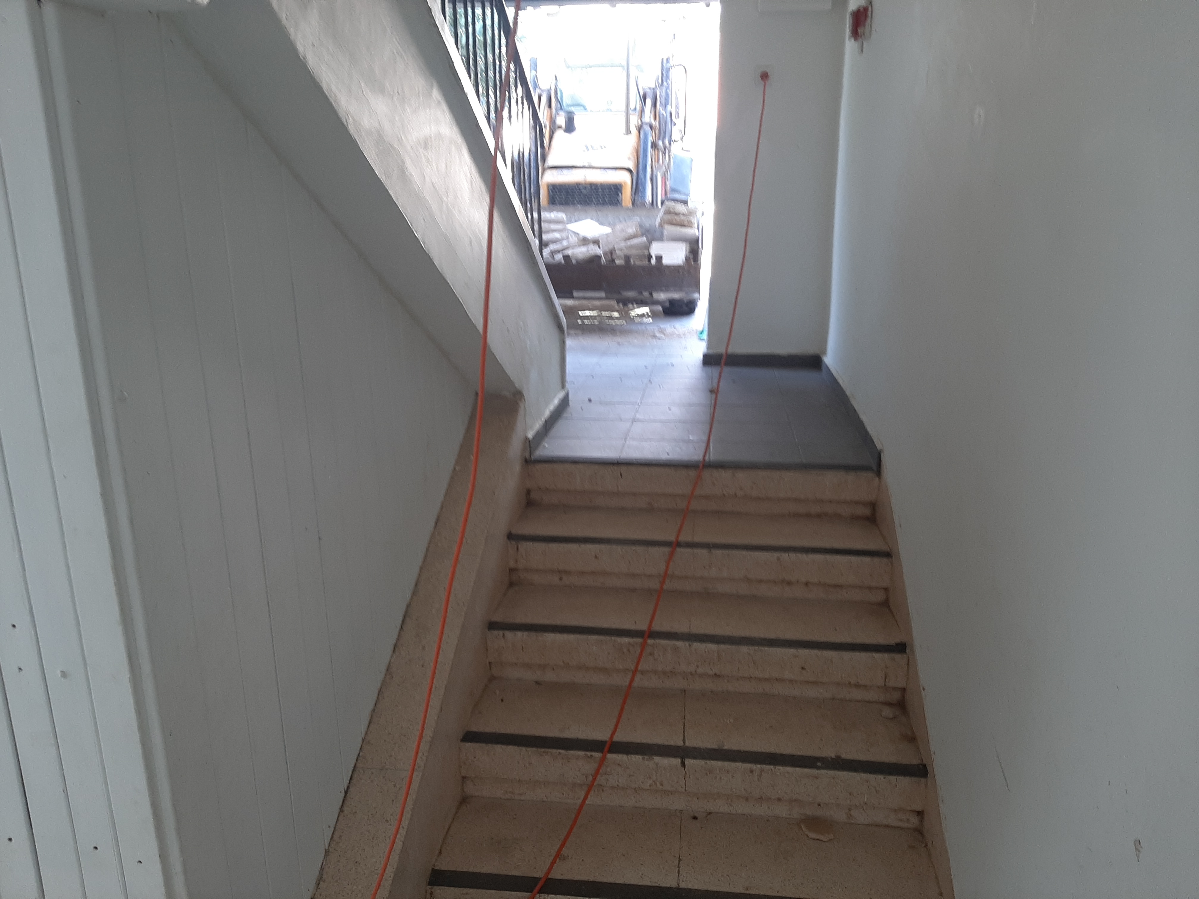 עבודות ריצוף +רובה +פולש