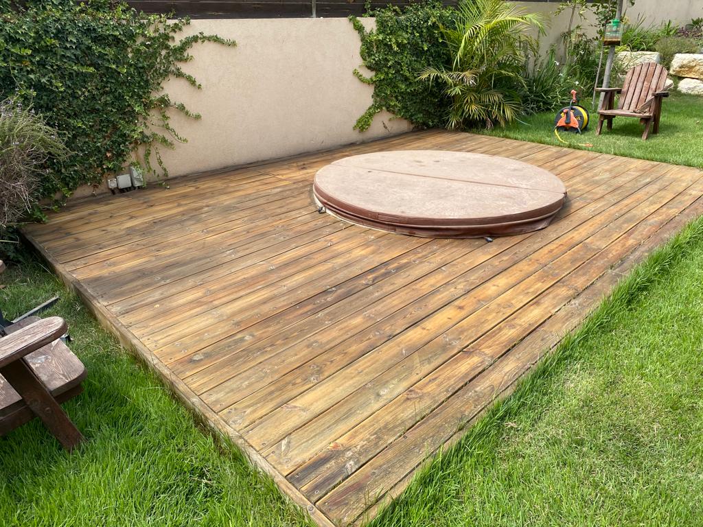 חידוש דק ופרגולות בפרדס חנה