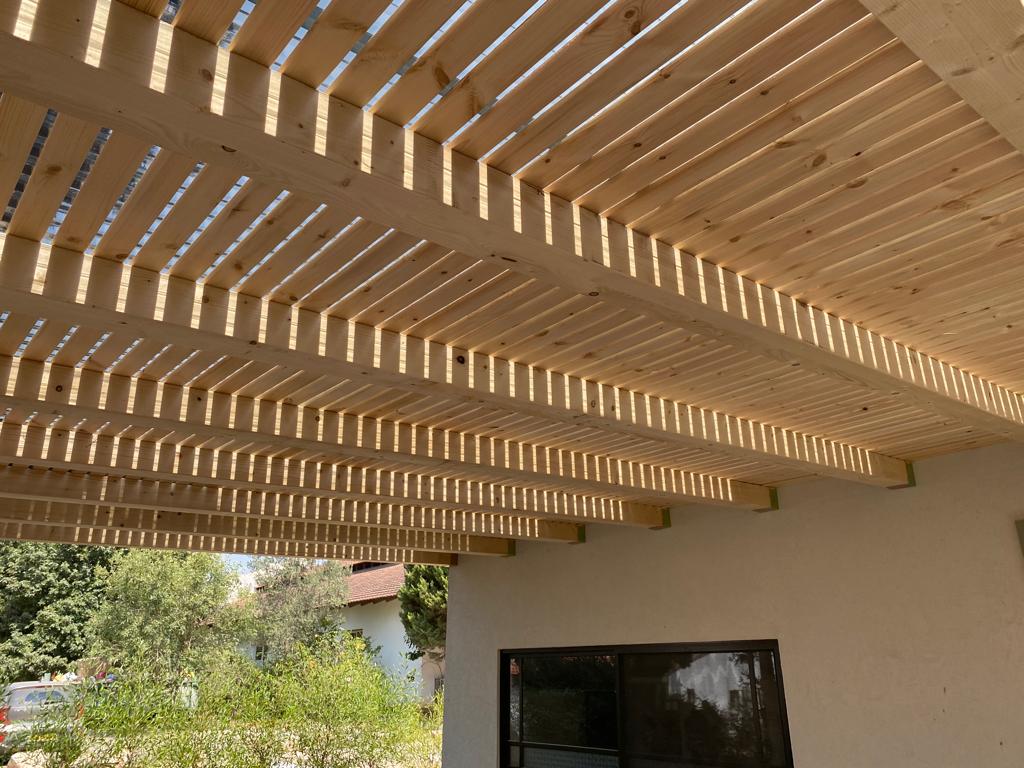 פרגולה במגל