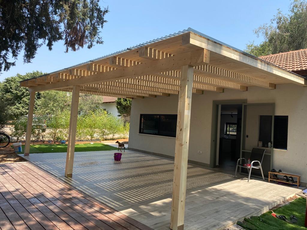 פרגולה במגל