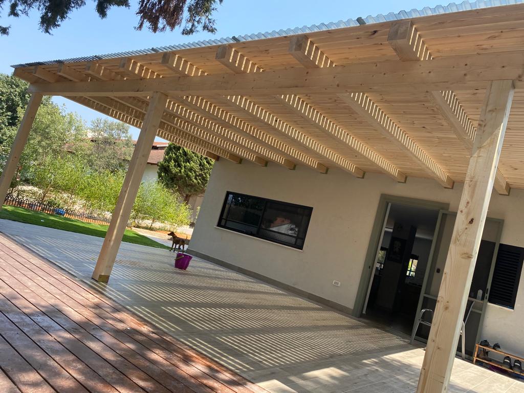 פרגולה במגל