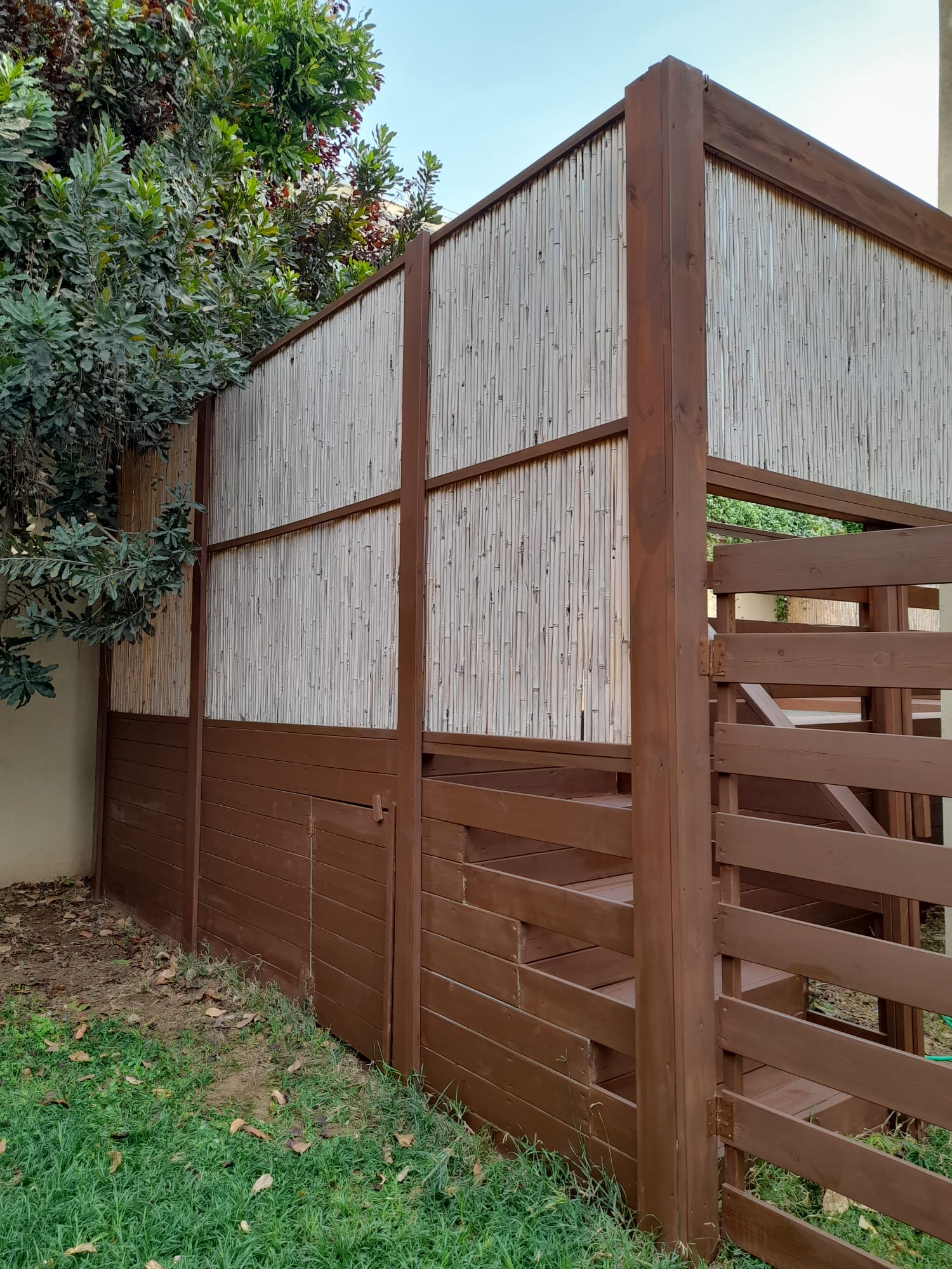 פרגולות ודקים