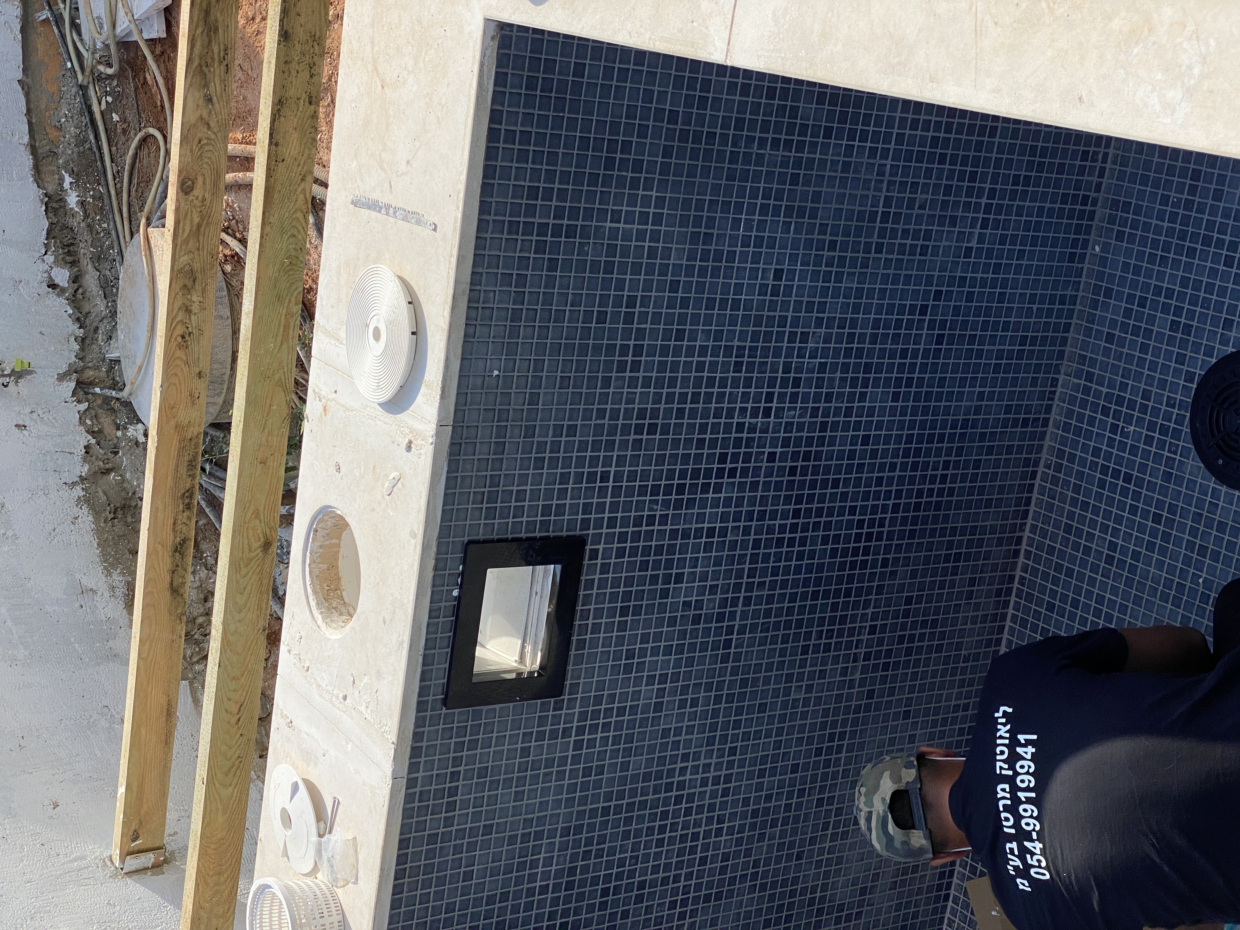 בניית בריכת שחייה פרטית ברמת גן עם האדריכל DBDA