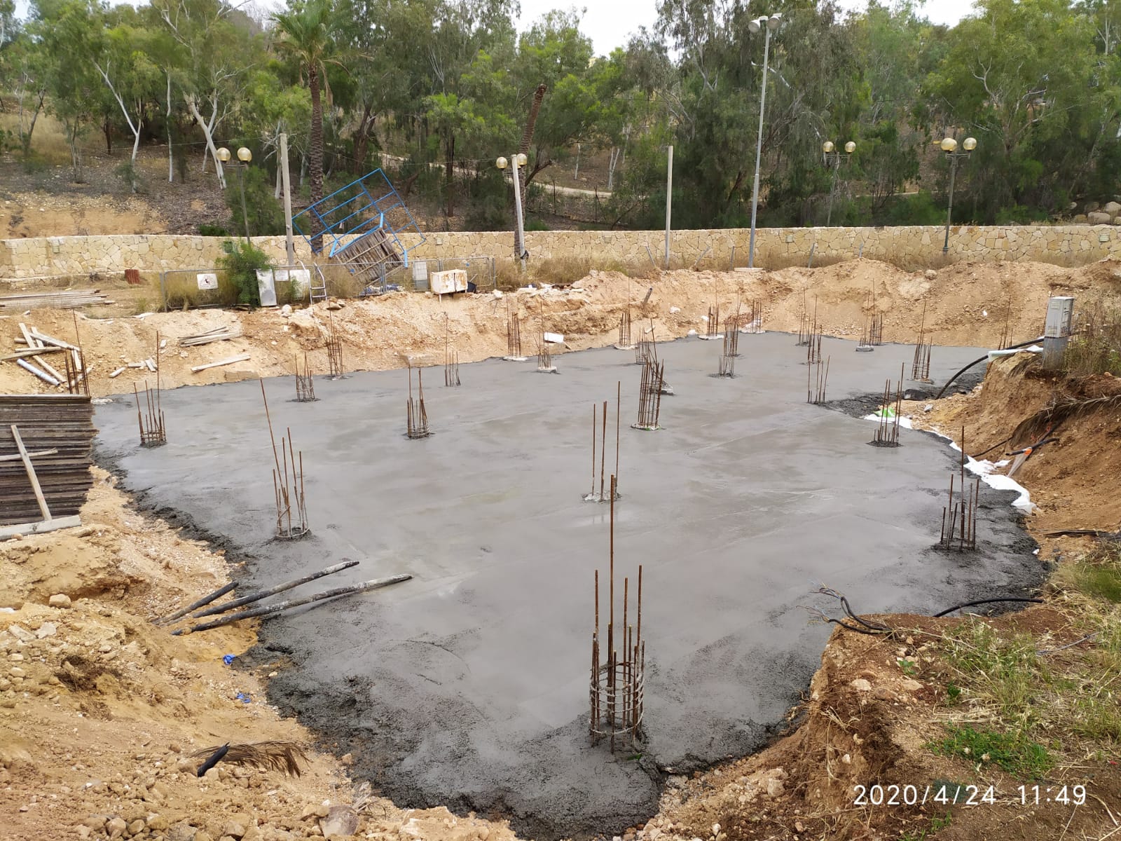 הקמת בריכת שחייה ציבורית כולל פיתוח