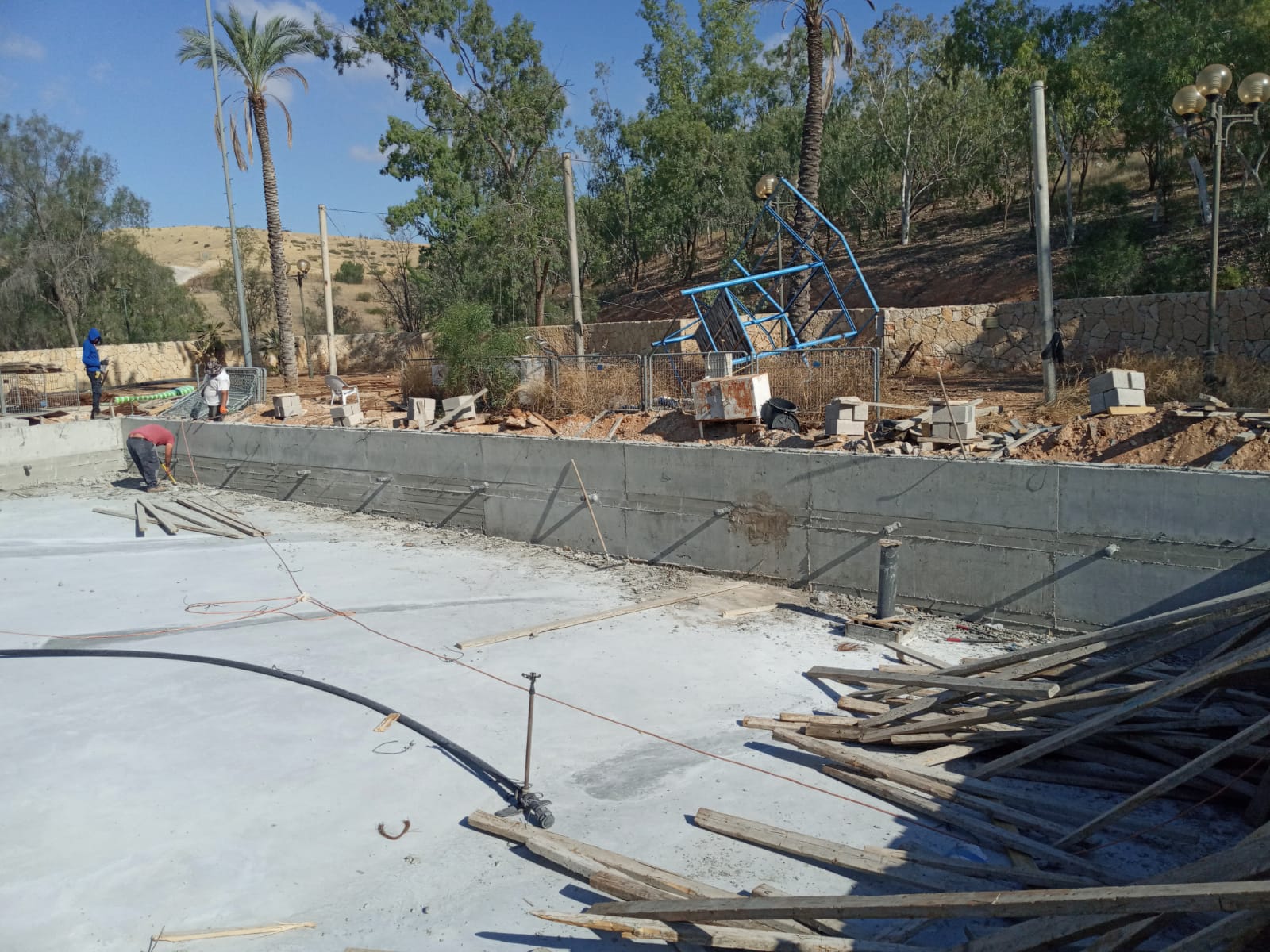 הקמת בריכת שחייה ציבורית כולל פיתוח