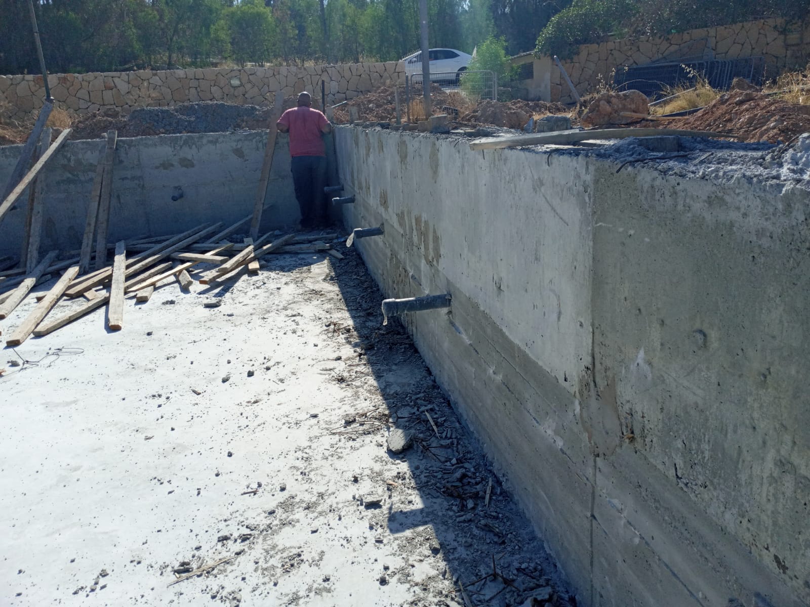 הקמת בריכת שחייה ציבורית כולל פיתוח