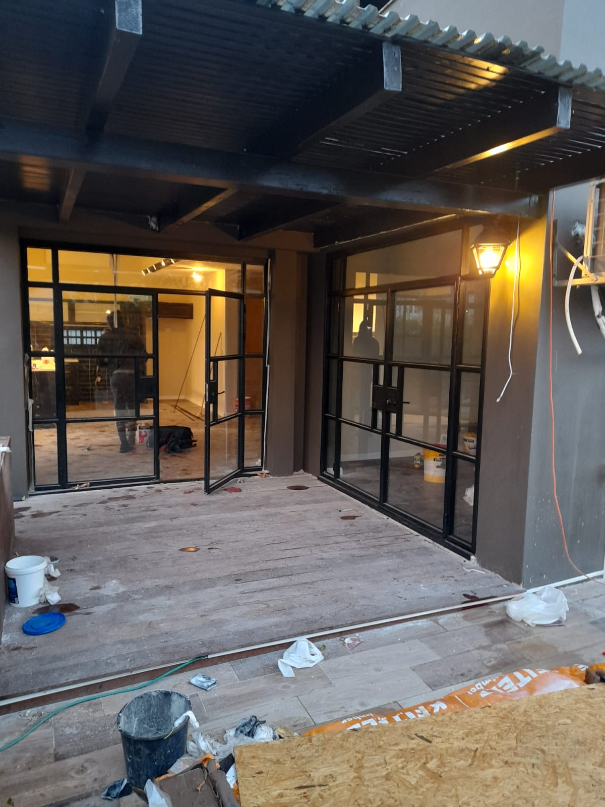 עבודות אלומיניום