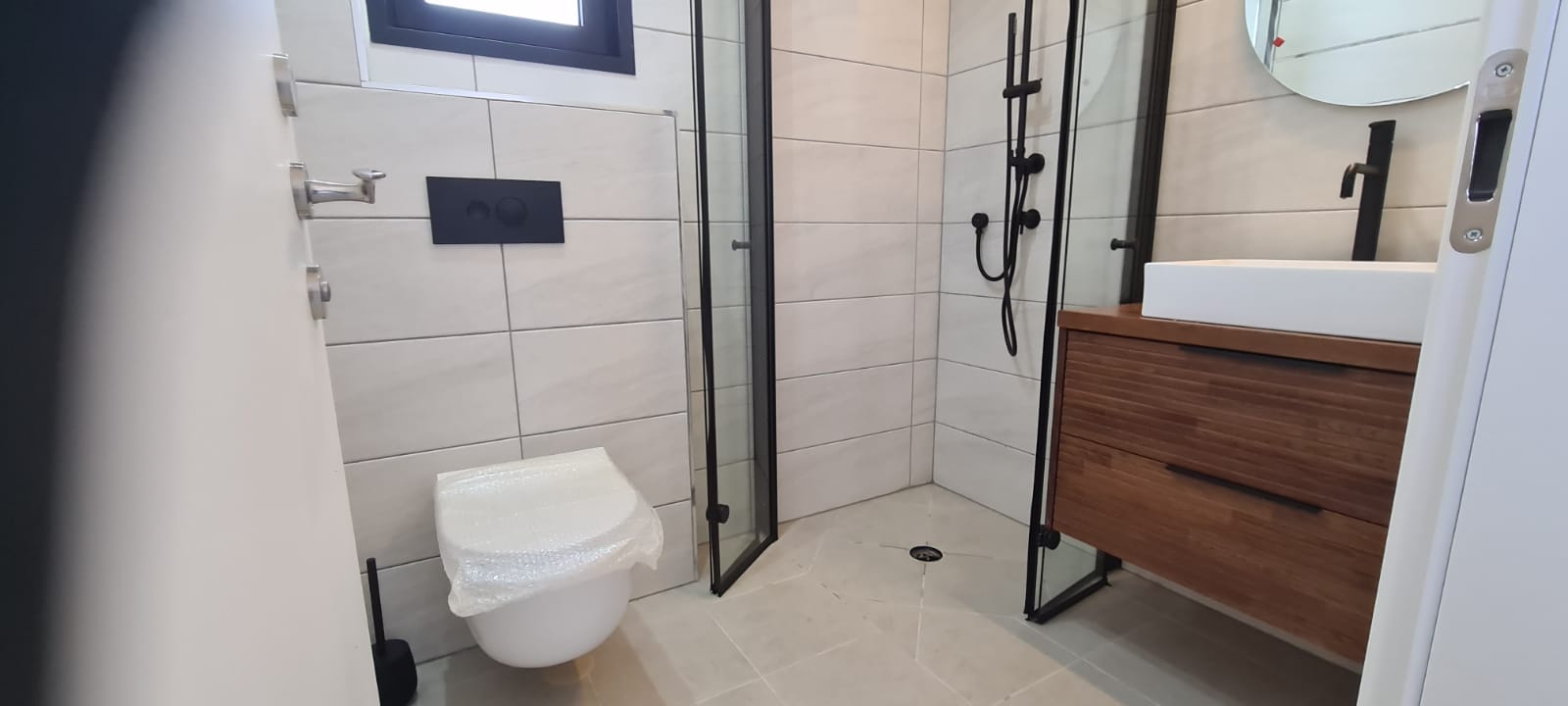 מגוון שיפוצי אמבטיה