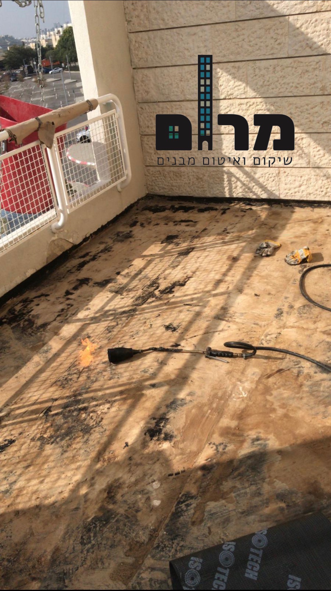 איטום מרפסות