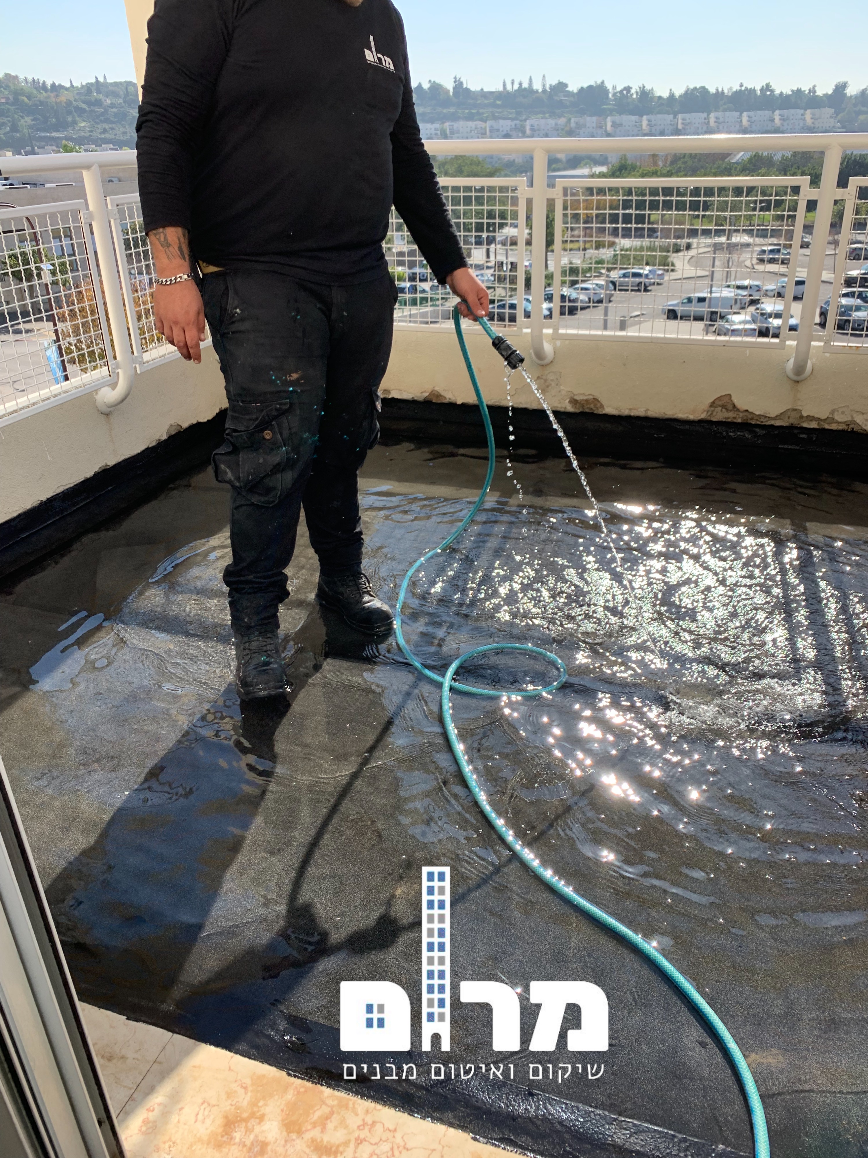 איטום מרפסות