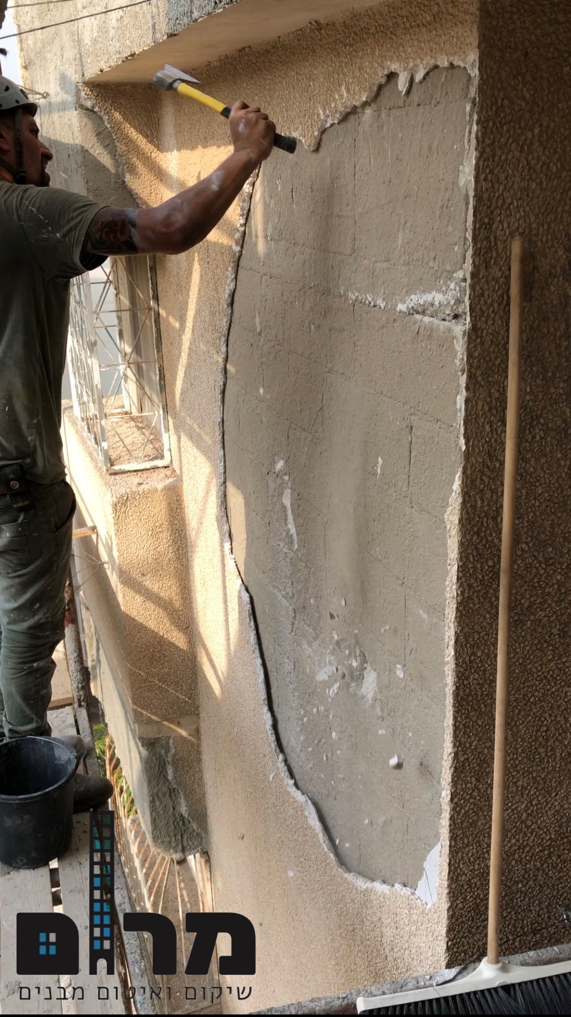 שיקום - עמודים/קירות חיצוניים