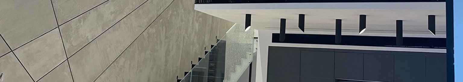 צילום מעבודה של דוד גבאי מפקח בניה