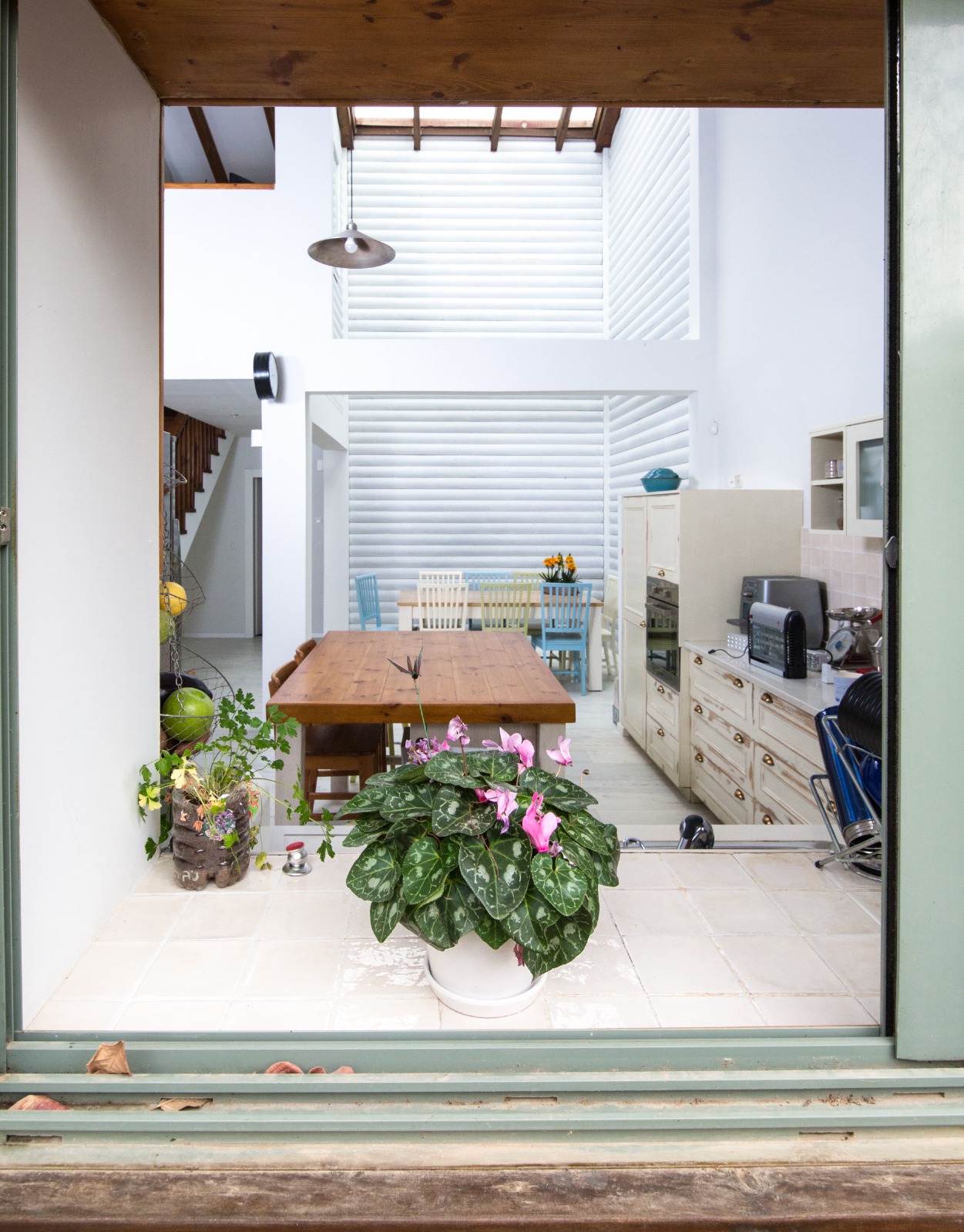 עיצוב מחדש של בית בנוי עץ